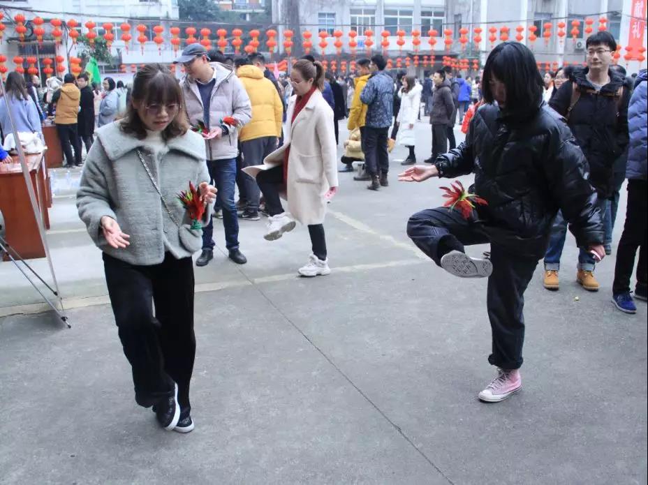 游园活动-1.jpg