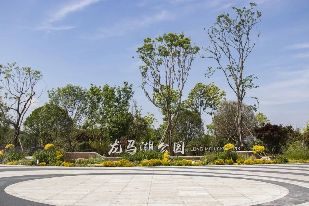 龙马湖1.jpg