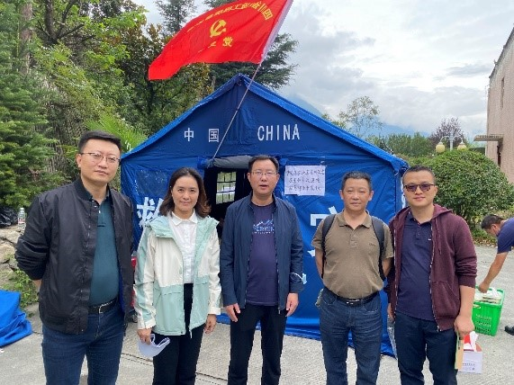 磨西镇水厂保供纪实.png